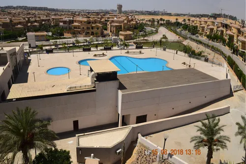 شقة للبيع في ليه روا القاهره الجديده في القاهرة الجديدة بمساحة 0 م² تتكون من 2 غرف