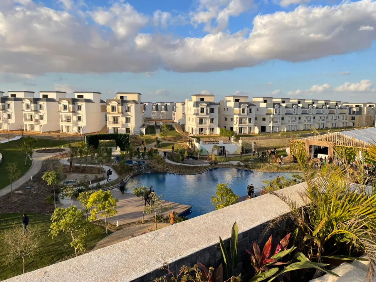 Villa for sale in Mountain View Chillout Park in Northern Expansion of 289 m² with 4 bedrooms