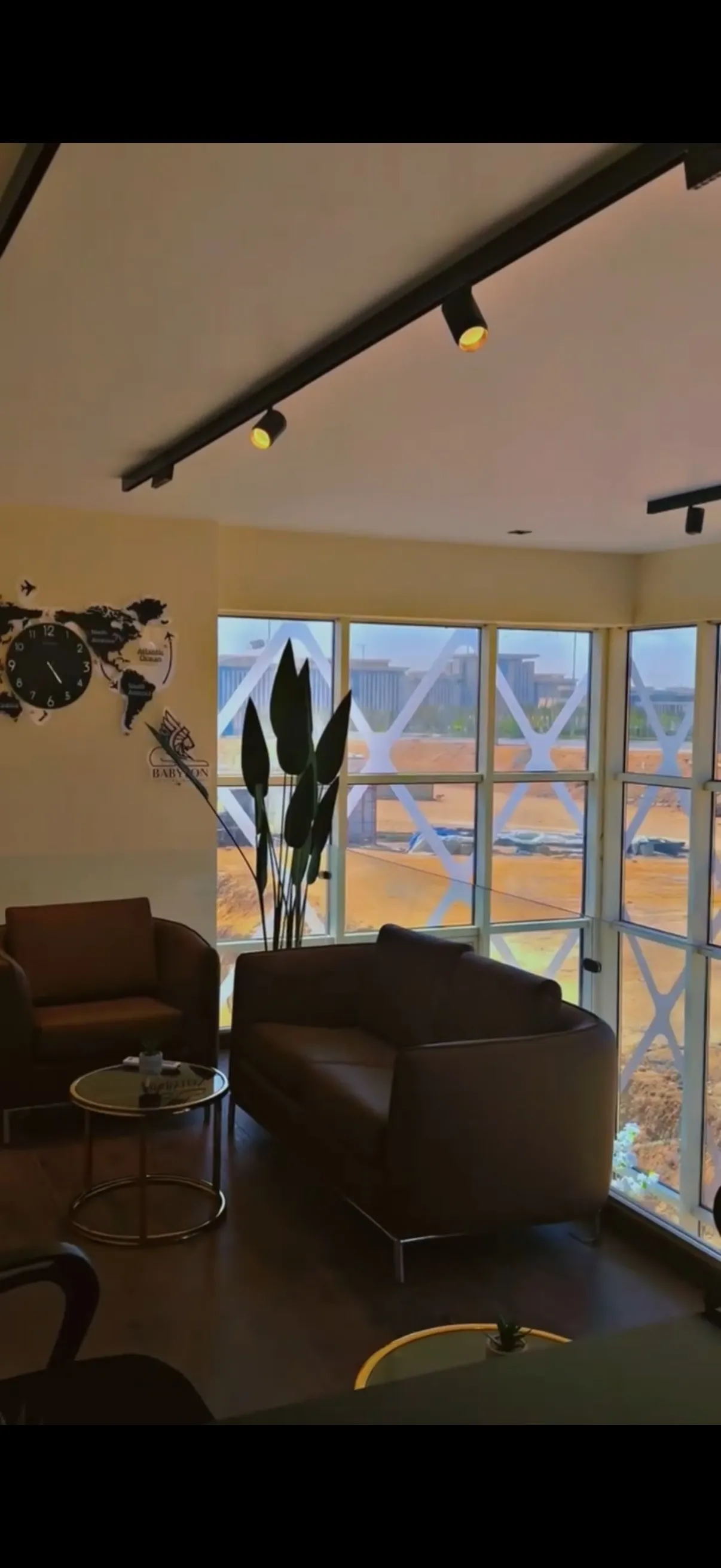 مكتب للبيع في اي -بزنس بارك  في العاصمة الإدارية الجديدة بمساحة 0 م² تتكون من 0 غرف