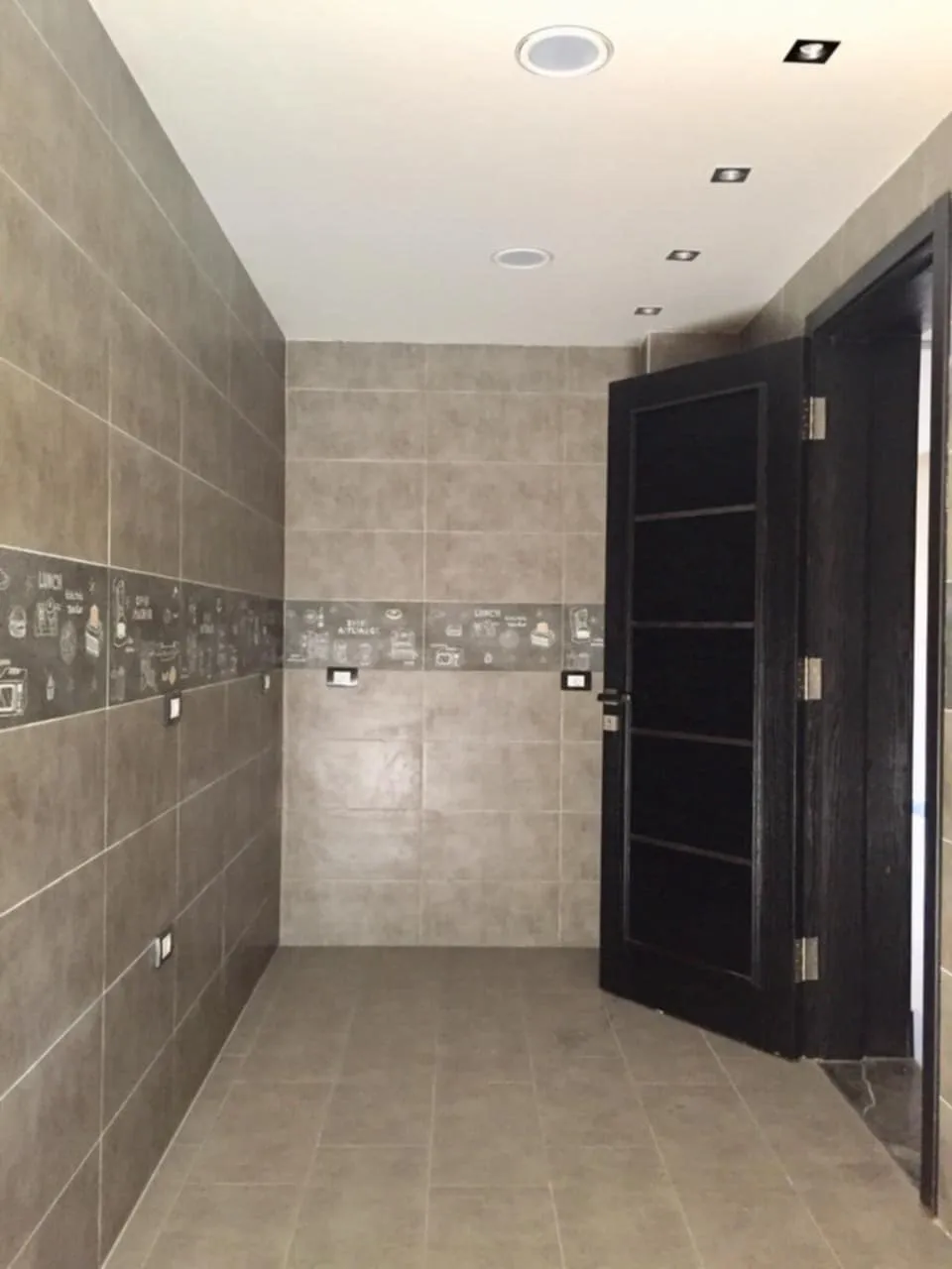 شقة للبيع في جرين 3 في الشيخ زايد بمساحة 188 م² تتكون من 3 غرف