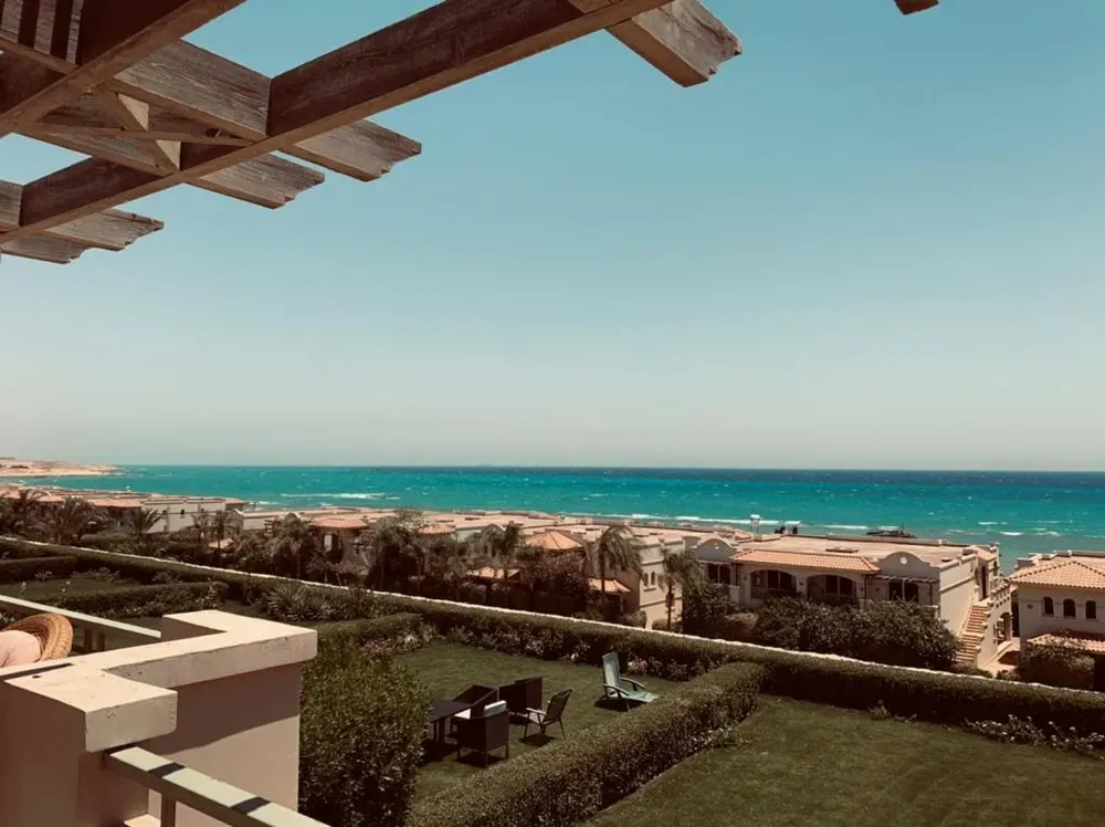 Villa for sale in La Vista 3 in Ain Sokhna of 400 m² with 5 bedrooms