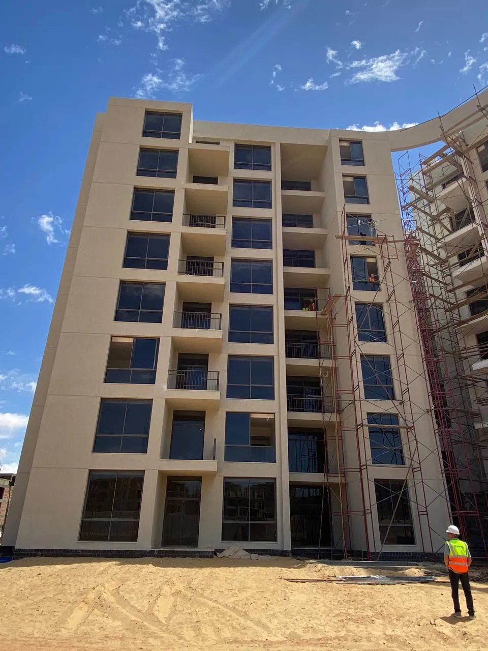 شقة للبيع في ذا كابيتال واي في العاصمة الإدارية الجديدة بمساحة 90 م² تتكون من 1 غرف