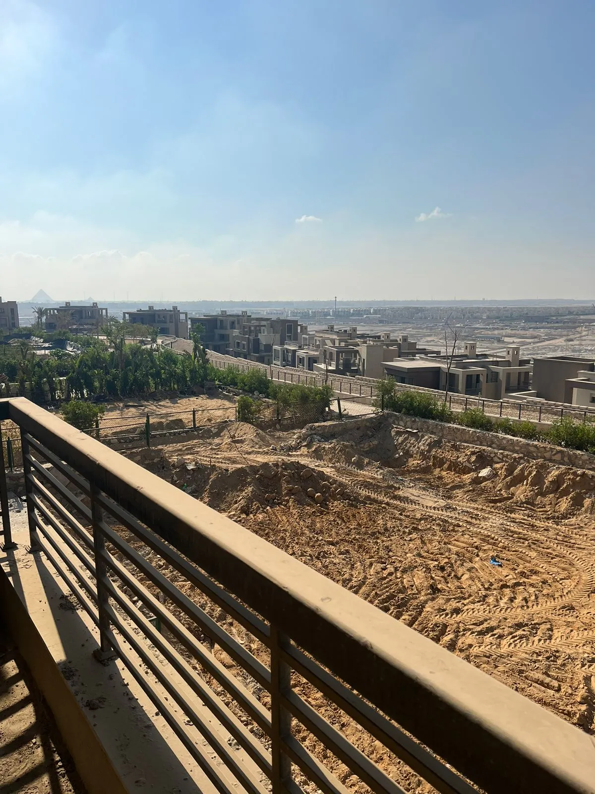 Twinhouse for sale in New Giza in 6th of October City of 345 m² with 3 bedrooms