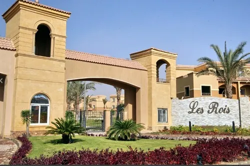 Villa for sale in Les Rois New Cairo in New Cairo of 575 m² with 4 bedrooms