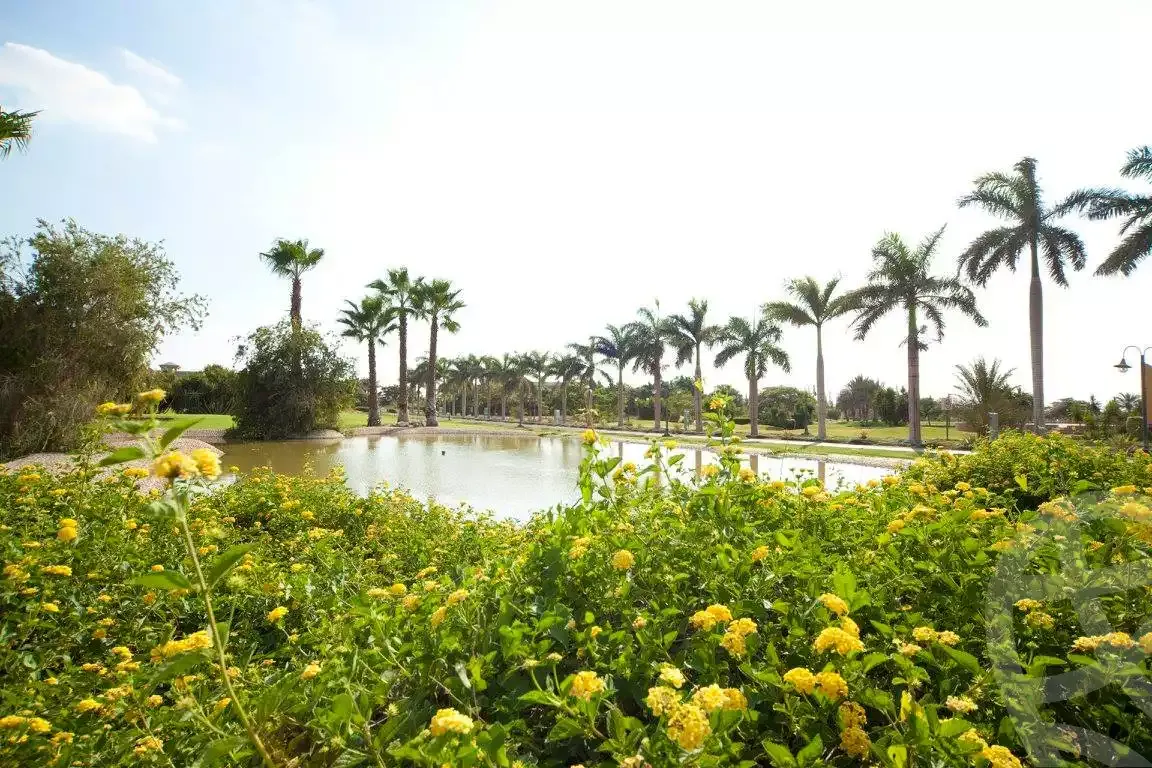 فيلا للبيع في وادي النخيل في الشيخ زايد الجديدة بمساحة 280 م² تتكون من 5 غرف