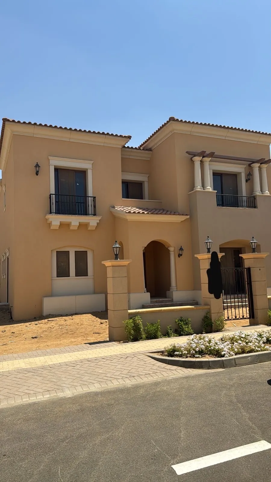 Villa for sale in City Gate in New Cairo of 0 m² with 5 bedrooms