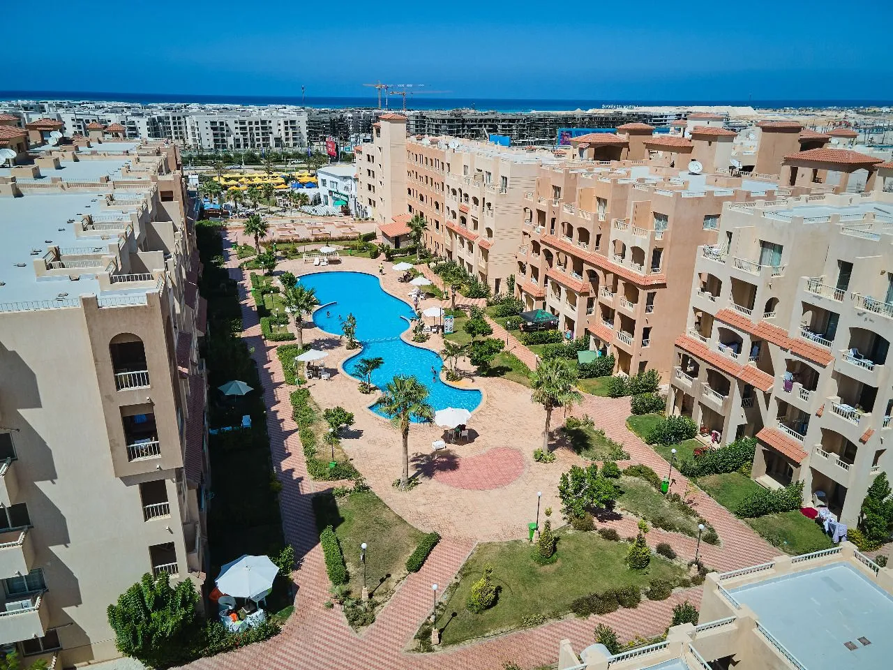 Chalet for sale in Agora Sidi Abdelrahman in North Coast-Sahel of 85 m² with 2 bedrooms