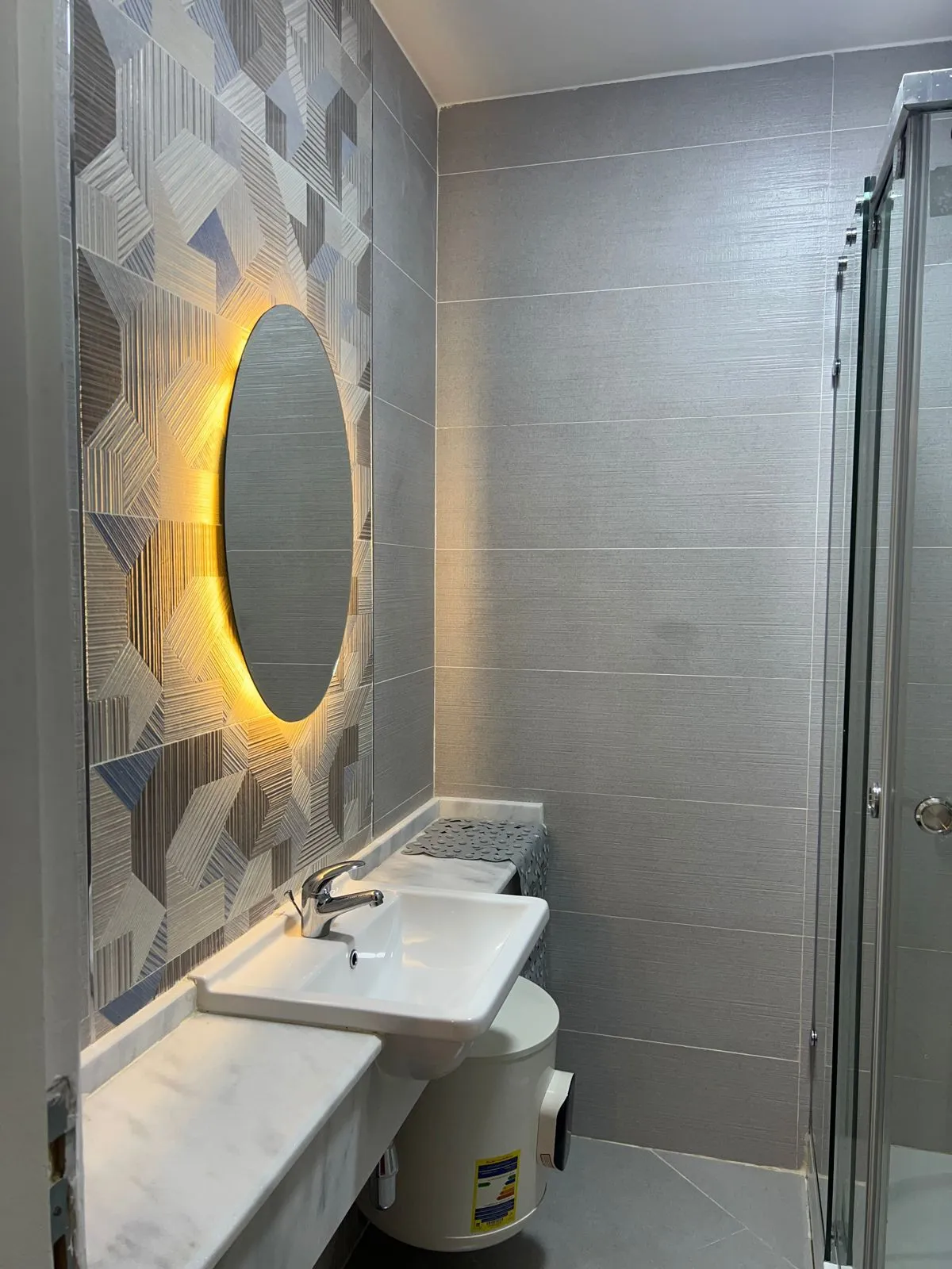 فيلا للبيع في عين باي في العين السخنة بمساحة 355 م² تتكون من 4 غرف