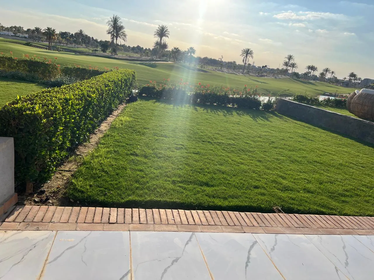 فيلا للبيع في عين باي في العين السخنة بمساحة 355 م² تتكون من 4 غرف