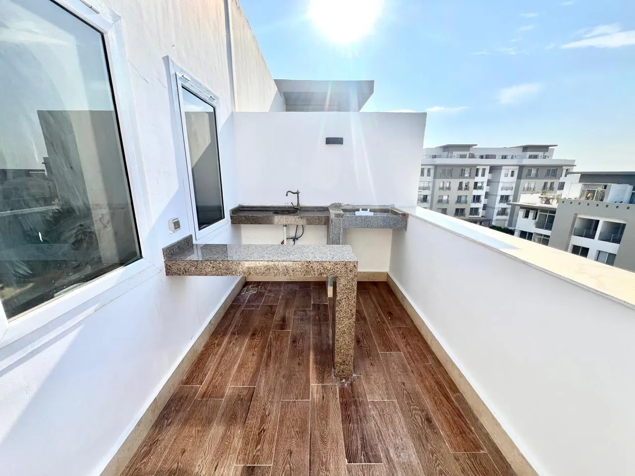 بنتهاوس للبيع في هايد بارك في القاهرة الجديدة بمساحة 193 م² تتكون من 3 غرف