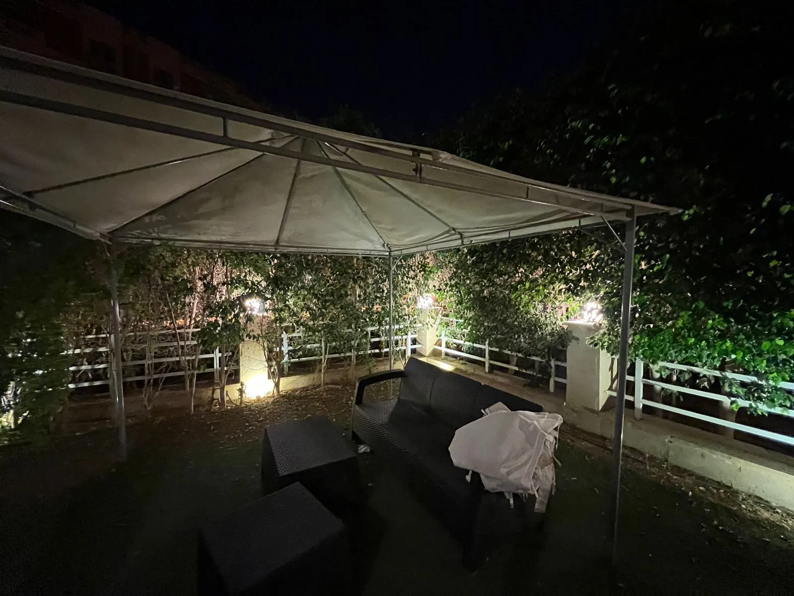 شقة للبيع في مدينتي في مدينتي بمساحة 90 م² تتكون من 2 غرف