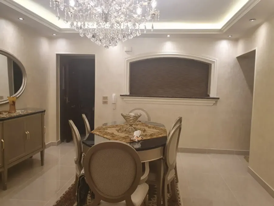 شقة للبيع في الرحاب  في القاهرة الجديدة بمساحة 99 م² تتكون من 2 غرف