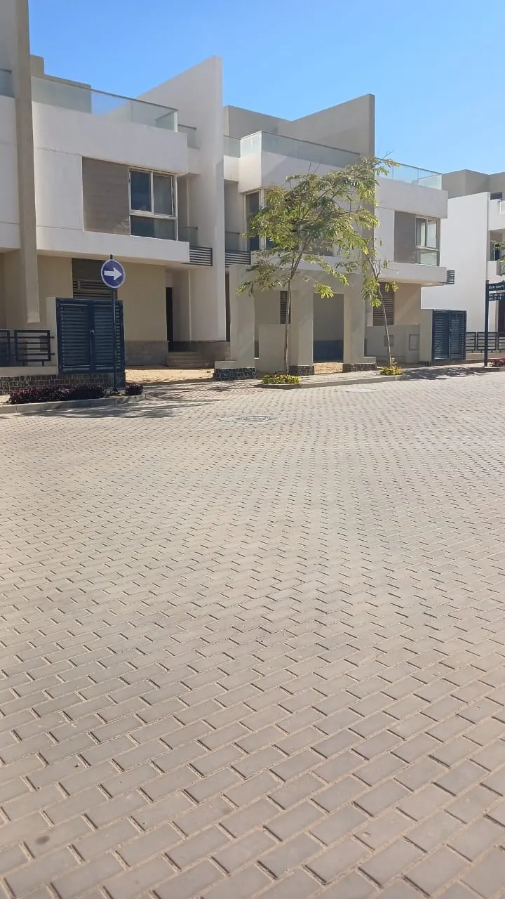 Townhouse for sale in Beta Greens  in Mostakbal City of 324 m² with 3 bedrooms