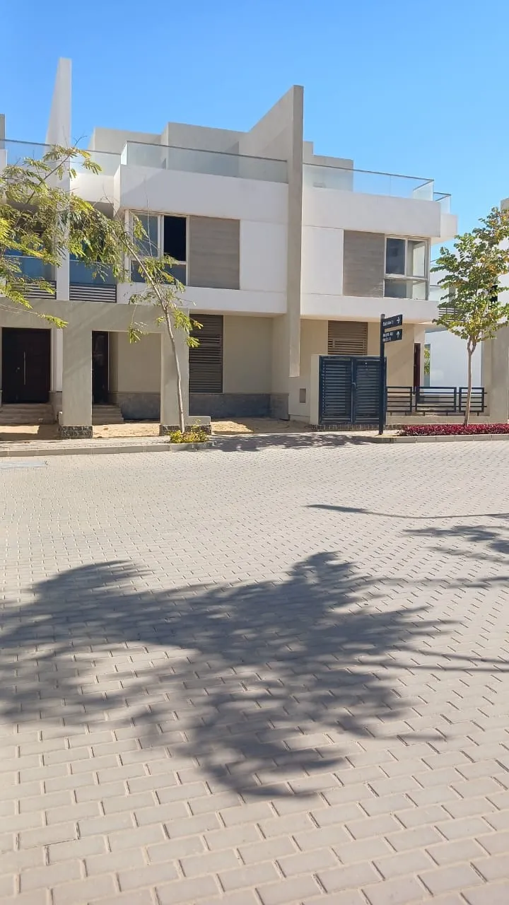 Townhouse for sale in Beta Greens  in Mostakbal City of 324 m² with 3 bedrooms