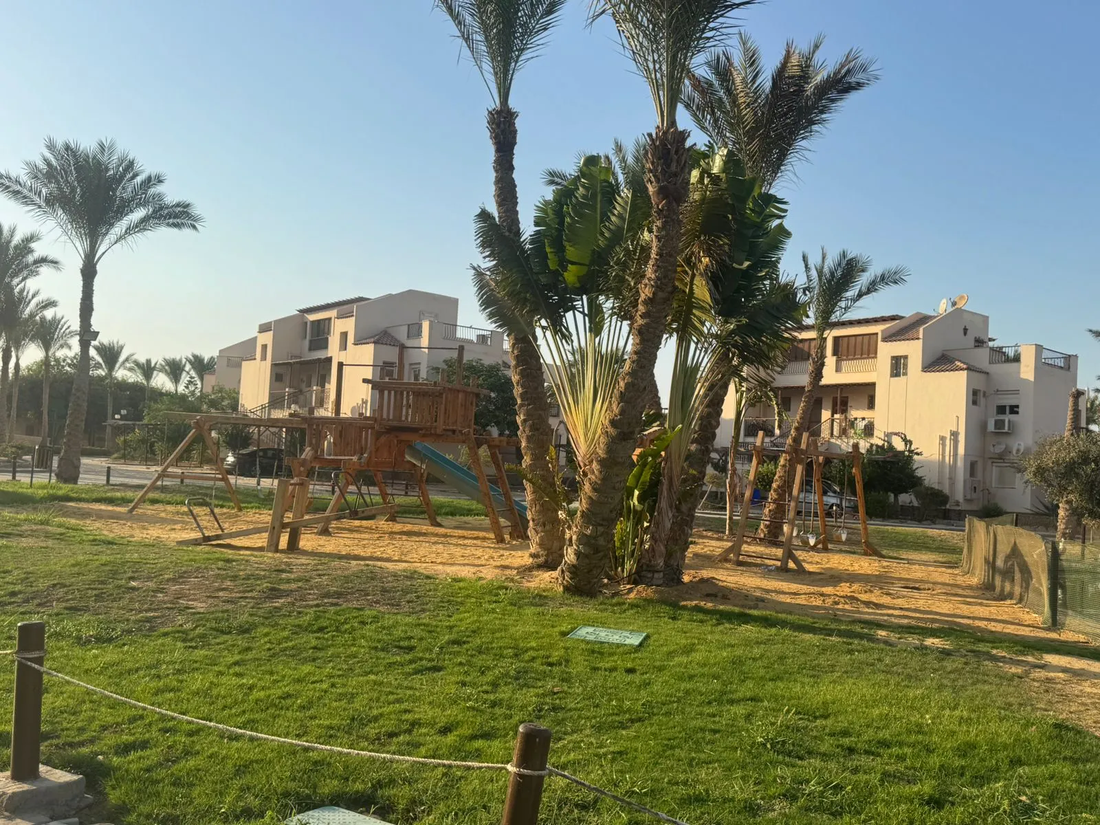 شاليه للبيع في لاجونا باي في العين السخنة بمساحة 160 م² تتكون من 3 غرف