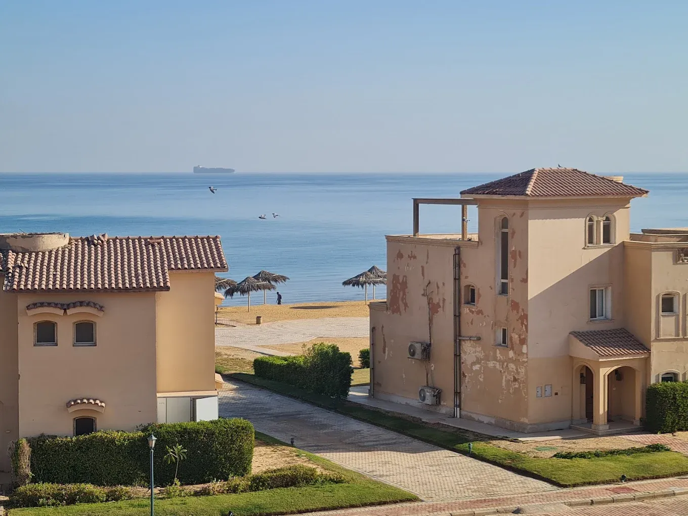 Chalet for sale in La Vista Gardens in Ain Sokhna of 120 m² with 2 bedrooms