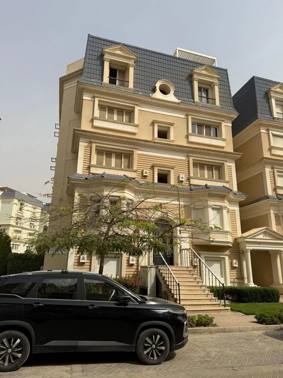 Apartment for sale in Mountain View Hyde Park in New Cairo of 274 m² with 3 bedrooms