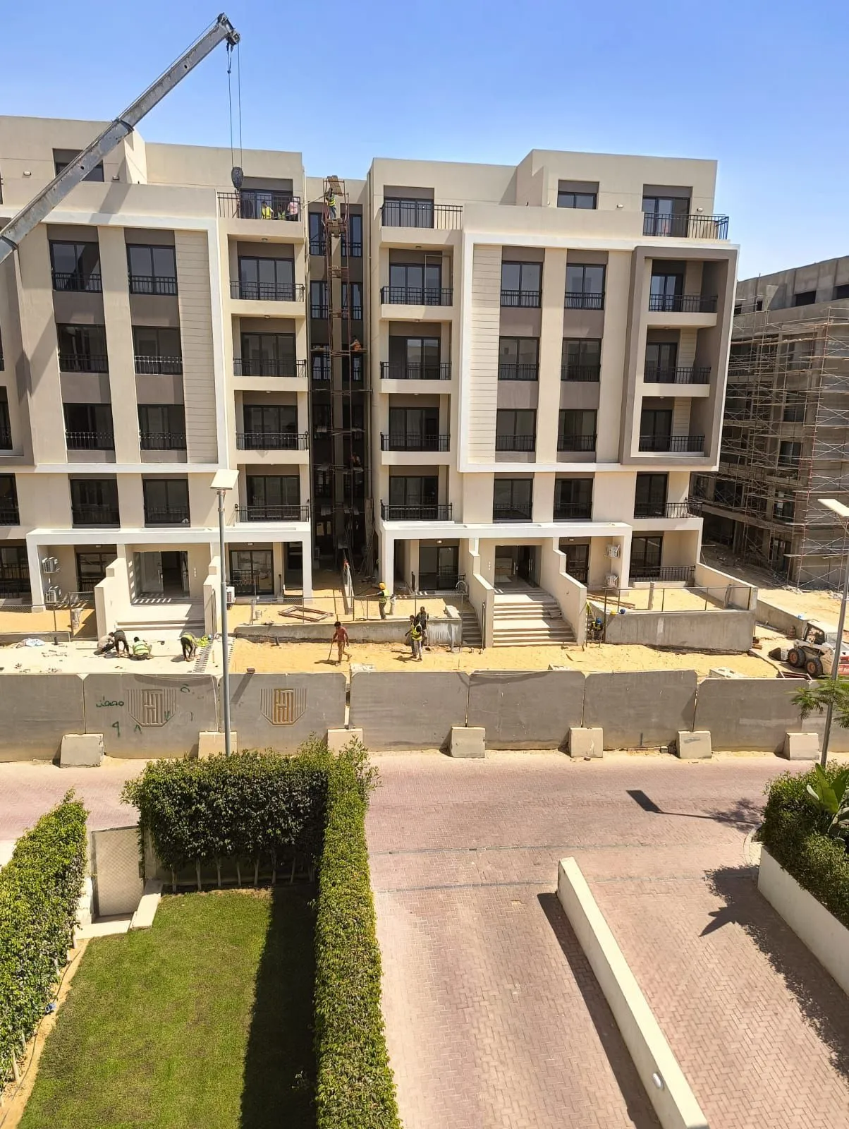 Apartment for sale in Fifth Square Al Marasem in New Cairo of 270 m² with 4 bedrooms