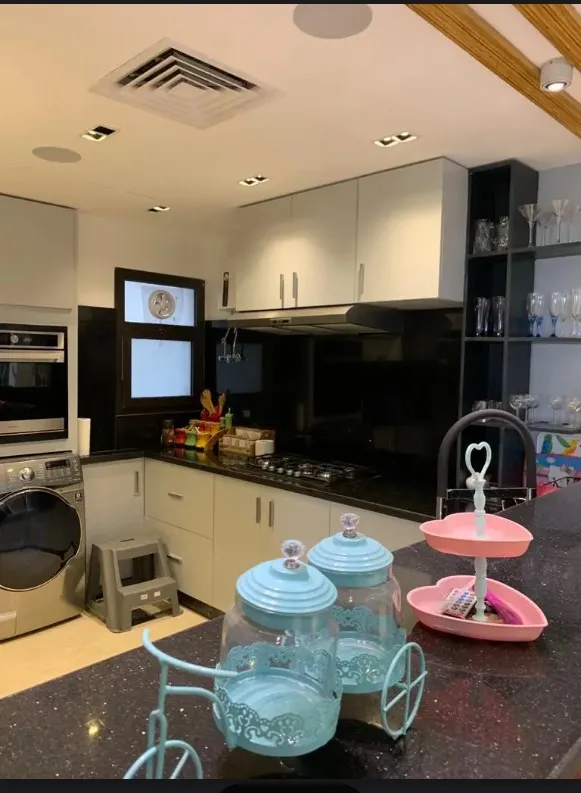 Apartment for sale in The Courtyards in 6th of October City of 152 m² with 2 bedrooms