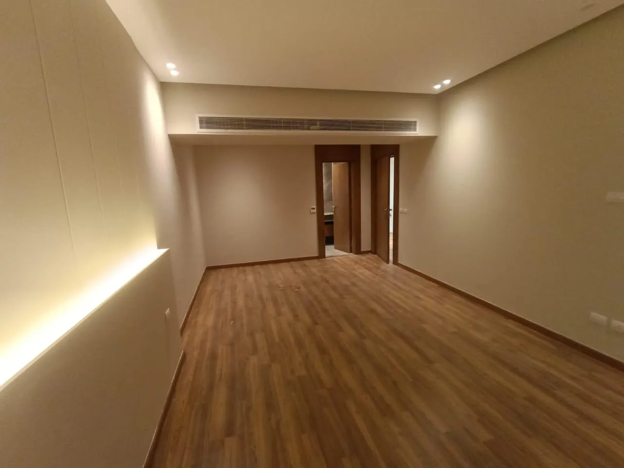 فيلا للبيع في ميفيدا في القاهرة الجديدة بمساحة 331 م² تتكون من 3 غرف