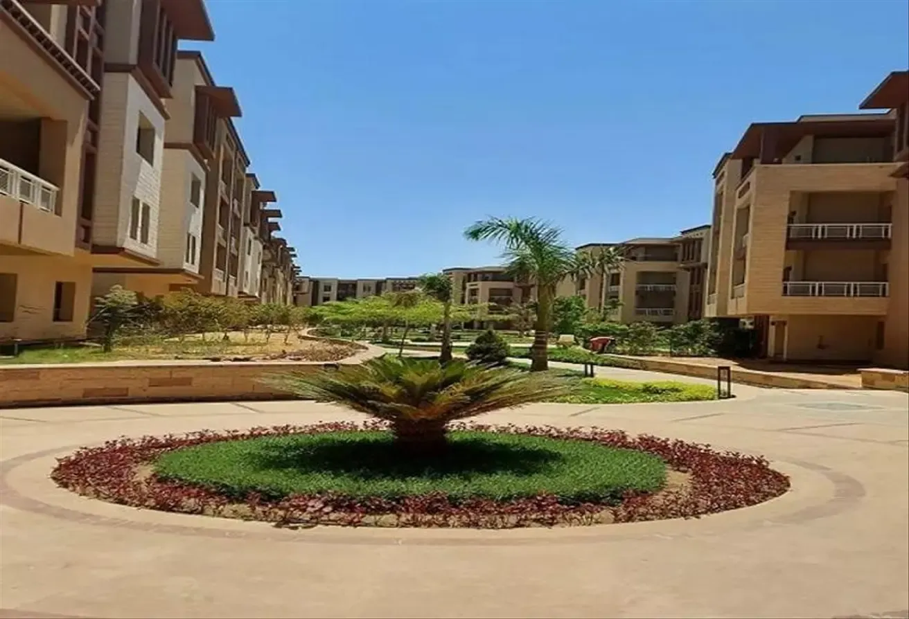 Apartment for sale in Green 5 in 6th of October City of 217 m² with 4 bedrooms