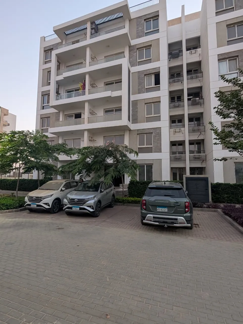 شقة للبيع في بيتا جرينز في مدينة المستقبل بمساحة 91 م² تتكون من 2 غرف