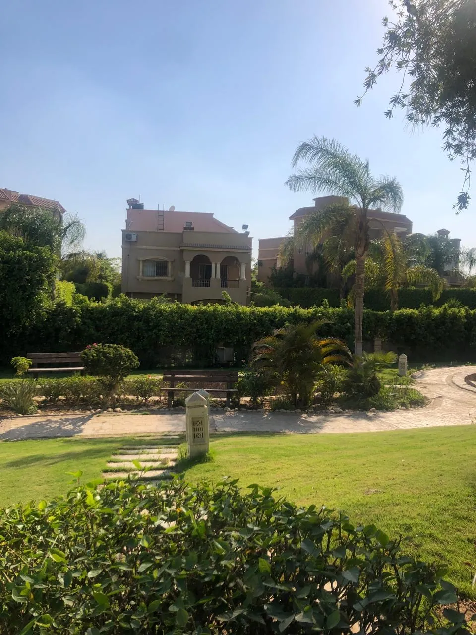  للبيع في دارا جاردينز في  بمساحة 0 م² تتكون من 0 غرف