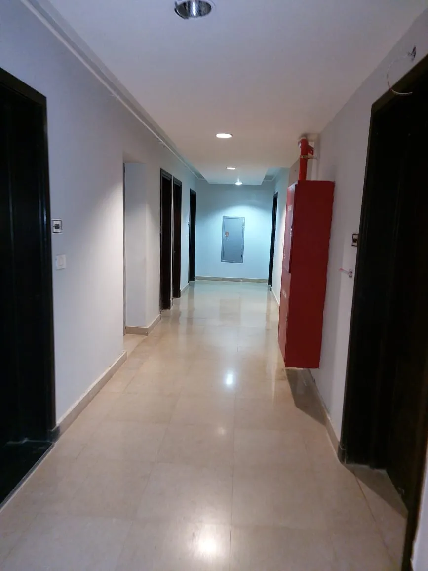  للبيع في هايد بارك في  بمساحة 0 م² تتكون من 0 غرف