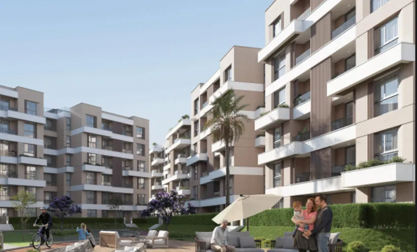  للبيع في اقمار في  بمساحة 0 م² تتكون من 0 غرف