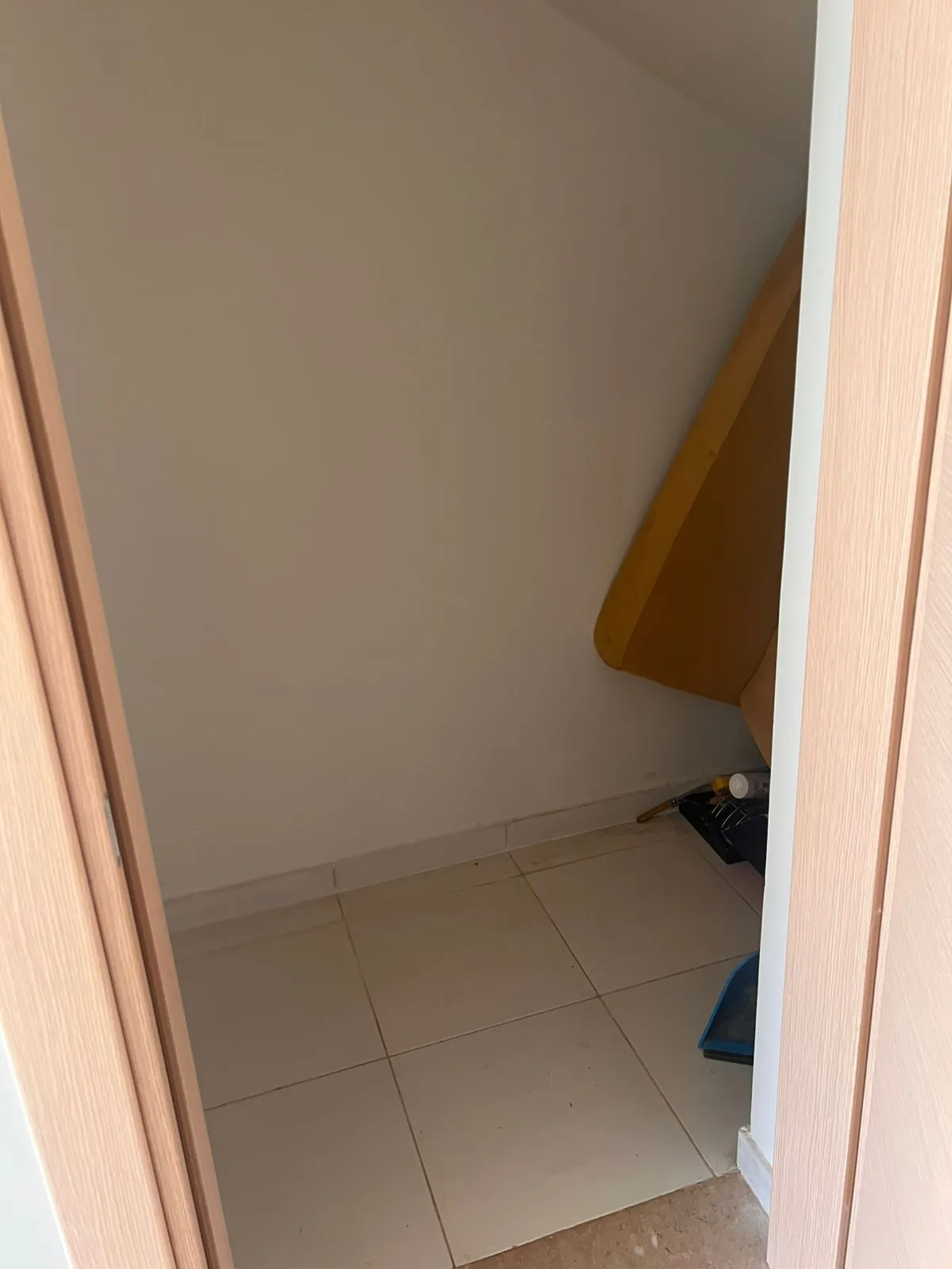  للبيع في المونت الجلالة في  بمساحة 0 م² تتكون من 0 غرف