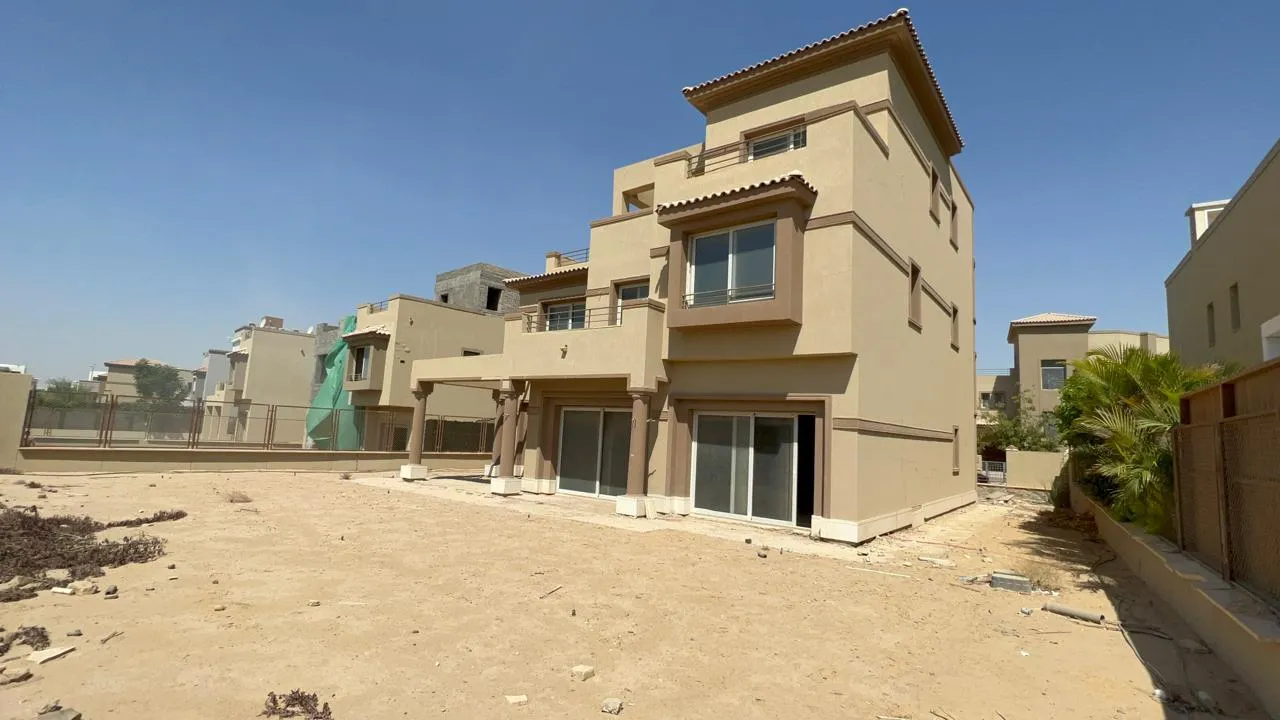  للبيع في PK1 بالم هيلز قطامية في  بمساحة 0 م² تتكون من 0 غرف