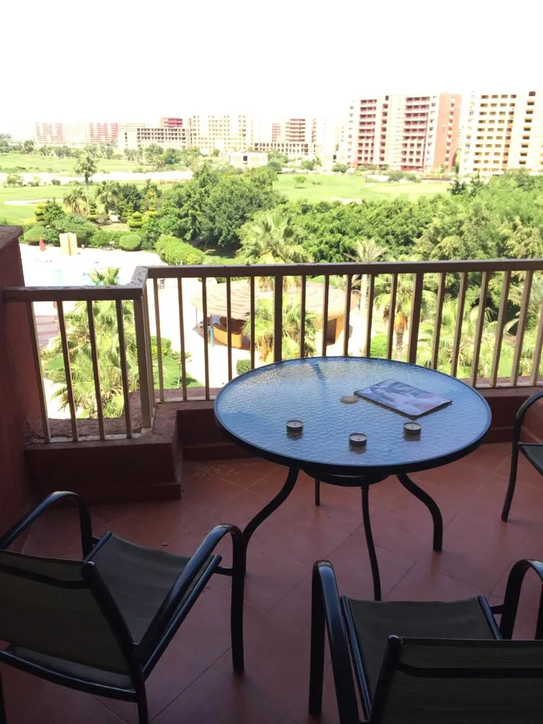 شاليه للبيع في جولف بورتو مارينا في الساحل الشمالي بمساحة 0 م² تتكون من 2 غرف