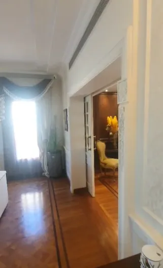 فيلا للبيع في لا تيرا في القاهرة الجديدة بمساحة 800 م² تتكون من 3 غرف