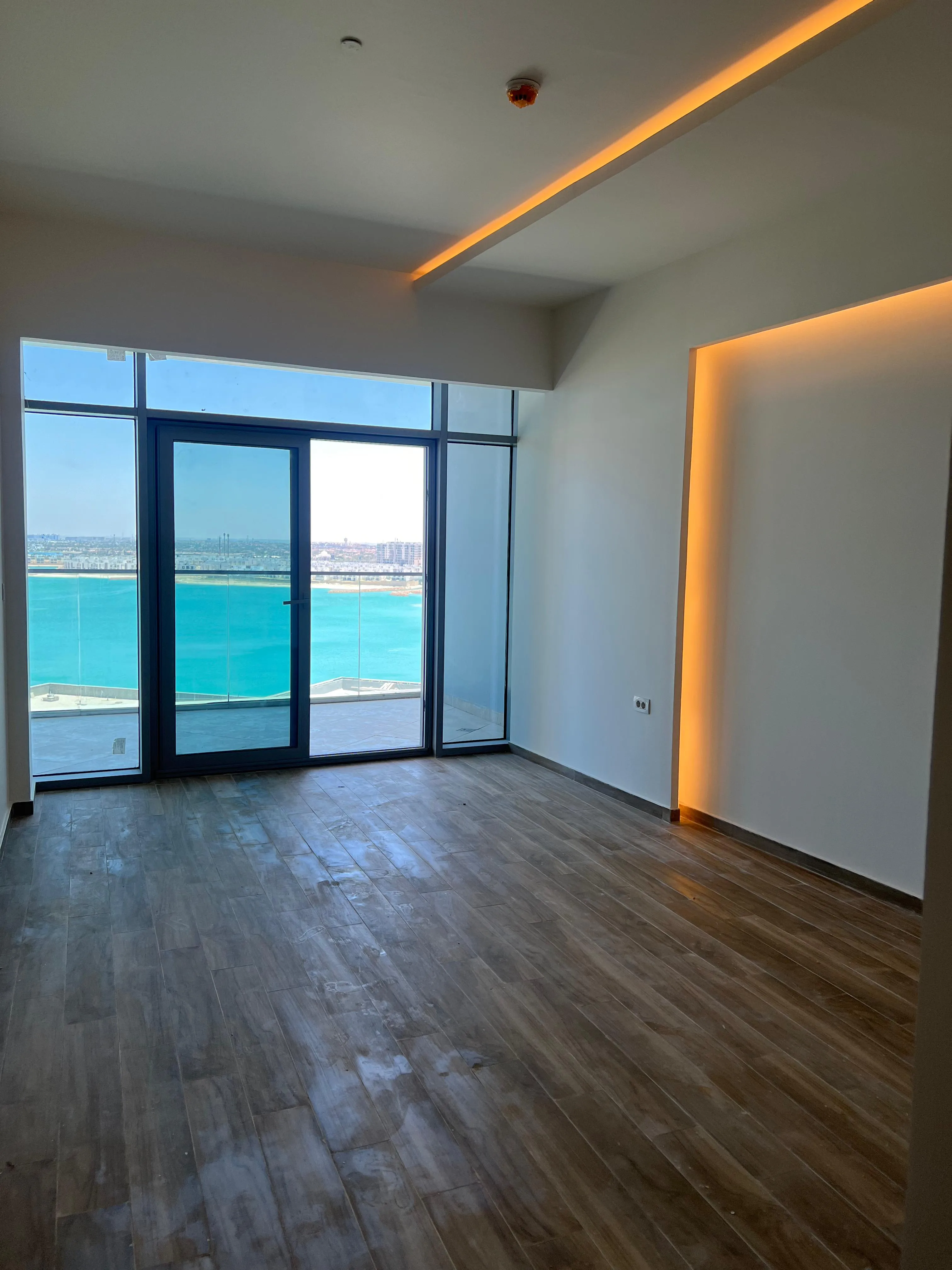 شقة للبيع في ذا جيت- العلمين الجديدة في العلمين بمساحة 100 م² تتكون من 1 غرف