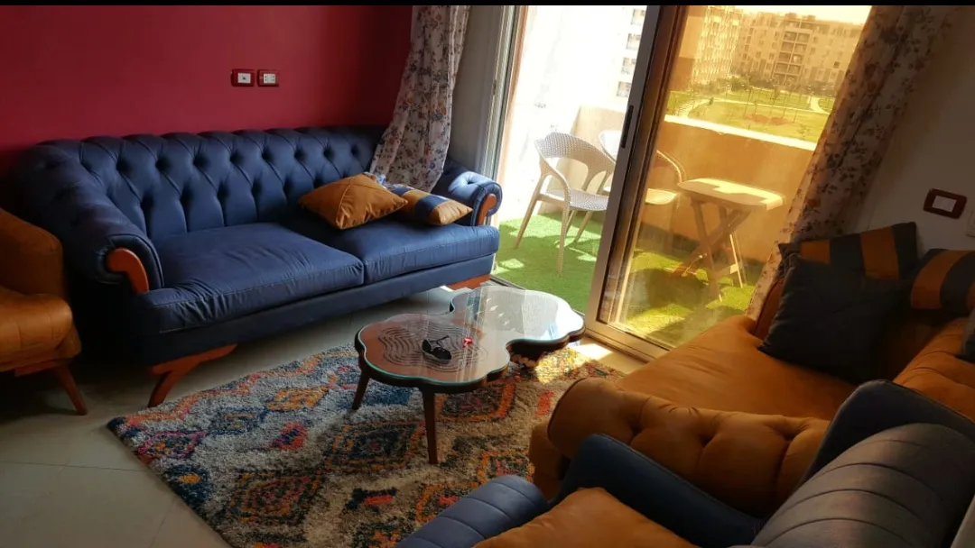 شقة للبيع في مدينتي في مدينتي بمساحة 96 م² تتكون من 3 غرف