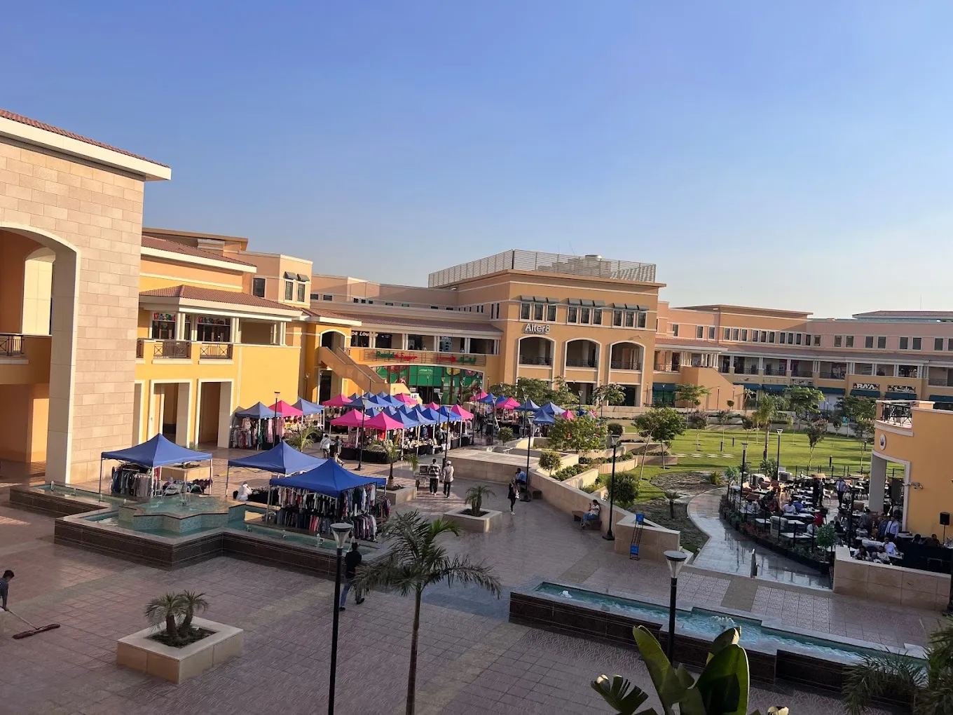 عيادة للبيع في الرحاب في القاهرة الجديدة بمساحة 36 م² تتكون من 0 غرف