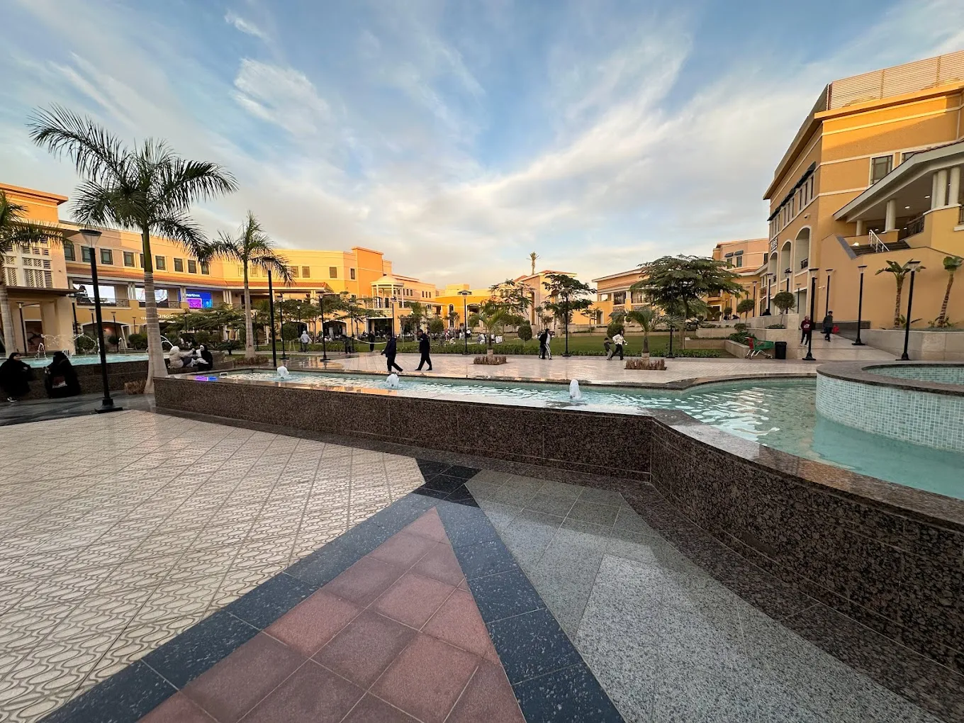 عيادة للبيع في الرحاب في القاهرة الجديدة بمساحة 36 م² تتكون من 0 غرف