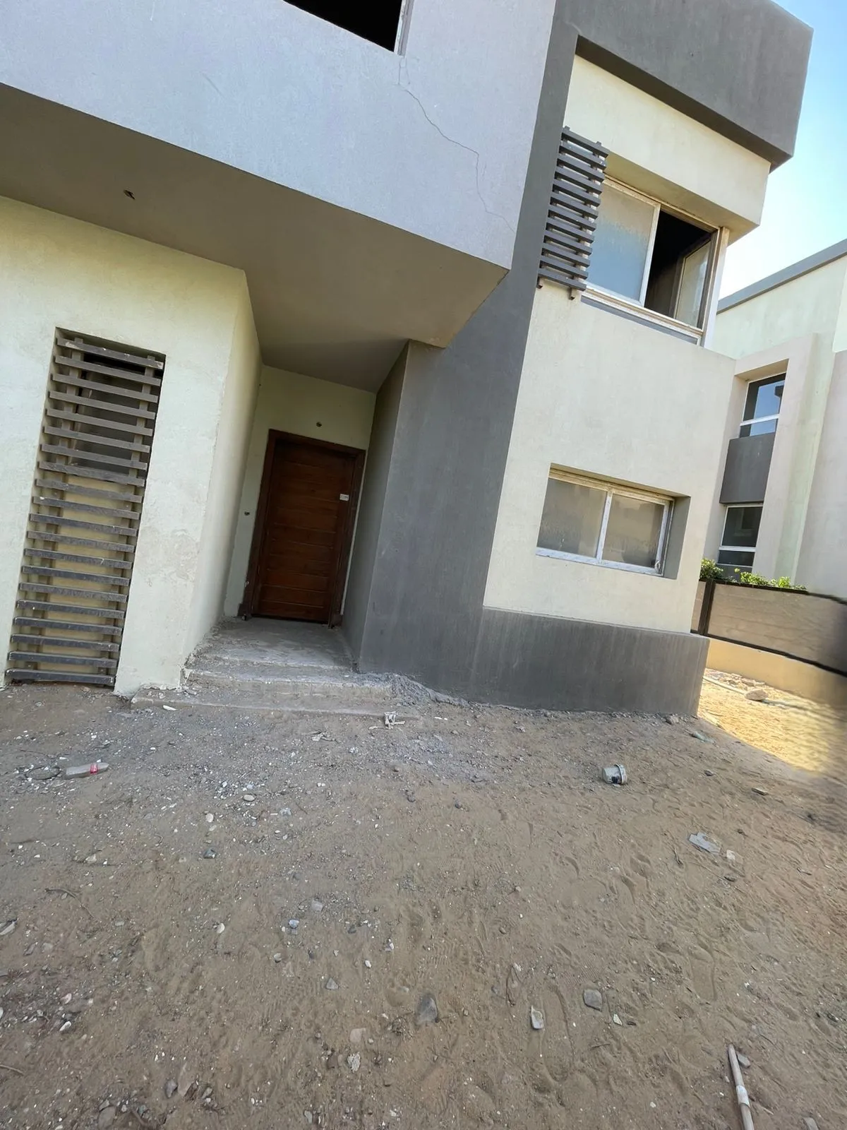 Townhouse for sale in Hyde Park in New Cairo of 256 m² with 3 bedrooms