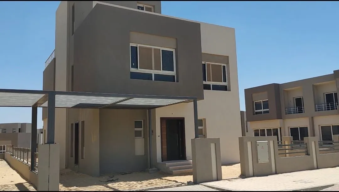 Villa for sale in Etapa  in El Sheikh Zayed of 451 m² with 3 bedrooms