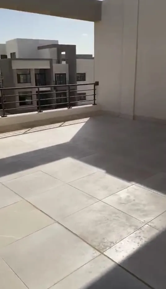 بنتهاوس للبيع في فيفث سكوير المراسم في القاهرة الجديدة بمساحة 0 م² تتكون من 3 غرف