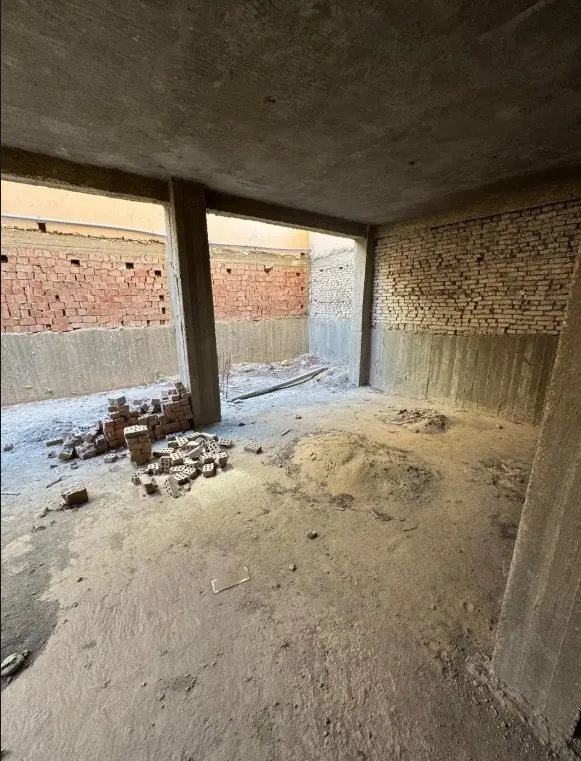 فيلا للبيع في ريفر والك في القاهرة الجديدة بمساحة 735 م² تتكون من 4 غرف