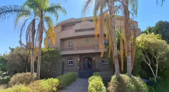 Villa for sale in West Golf  in El Gouna of 1115 m² with 8 bedrooms