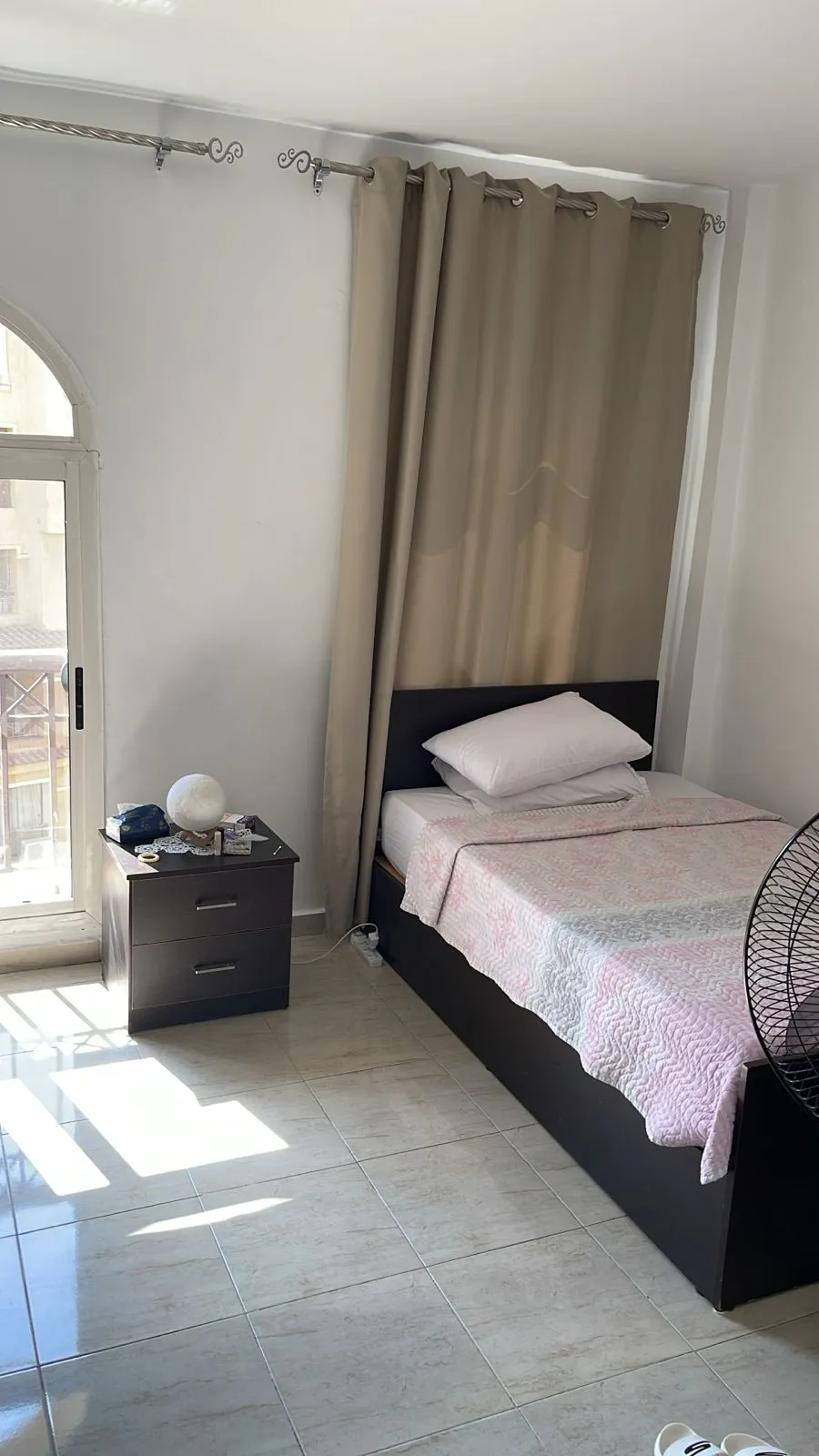 شقة للبيع في مدينتي في مدينتي بمساحة 136 م² تتكون من 3 غرف