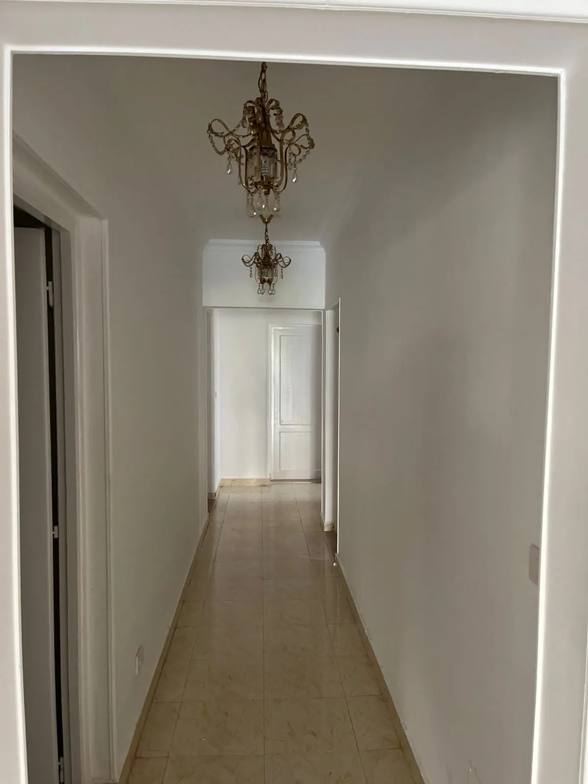 شقة للبيع في الرحاب  في القاهرة الجديدة بمساحة 248 م² تتكون من 4 غرف