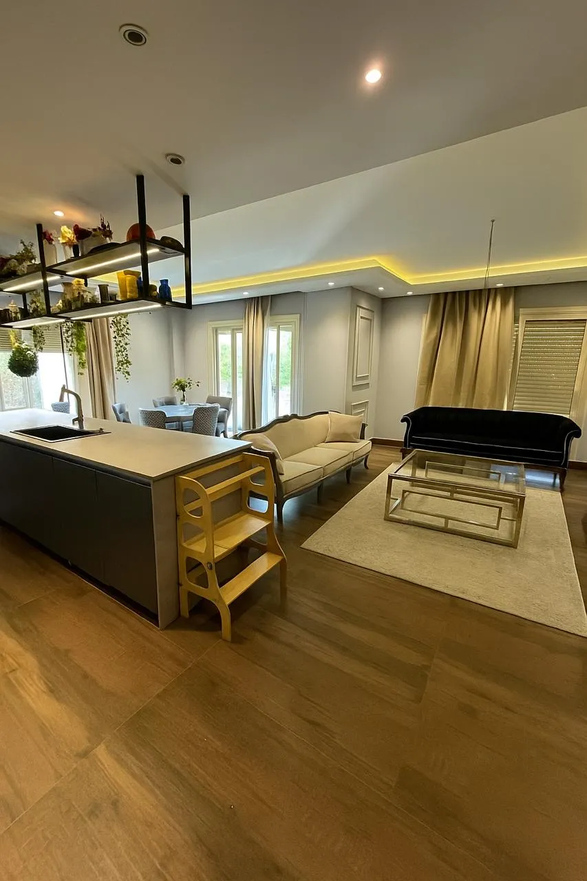 Apartment for sale in Stone Residence in New Cairo of 155 m² with 2 bedrooms