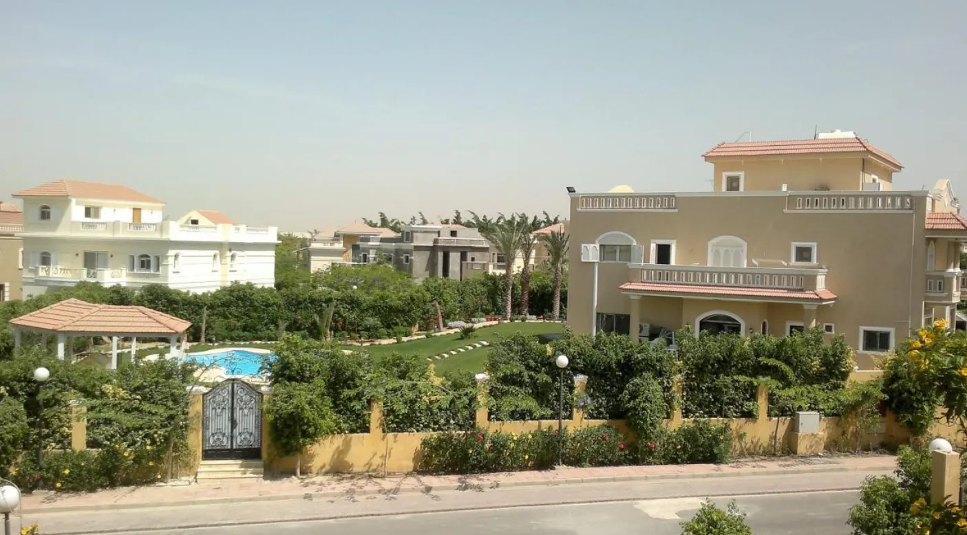 Villa for sale in Mena Garden City in 6th of October City of 600 m² with 3 bedrooms
