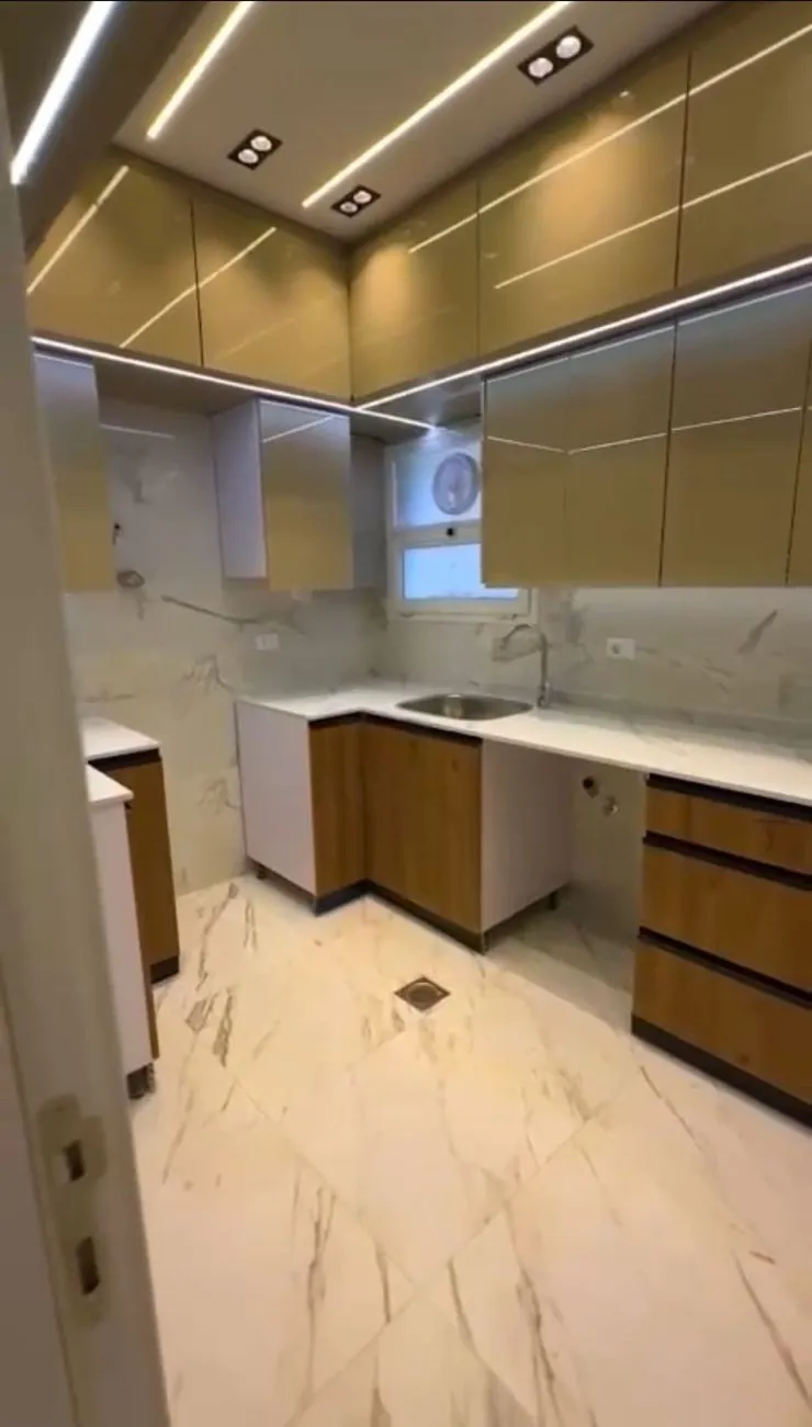 Apartment for sale in Hyde Park in New Cairo of 120 m² with 2 bedrooms