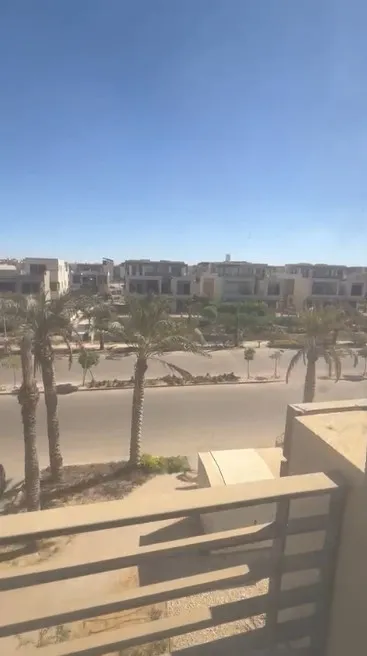 شقة للبيع في بالم هيلز القاهرة الجديدة في القاهرة الجديدة بمساحة 250 م² تتكون من 5 غرف