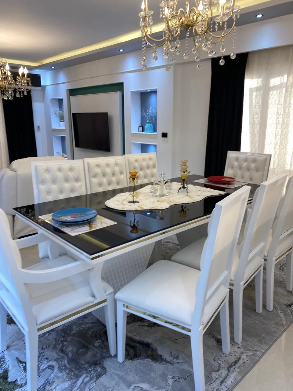 Apartment for sale in El Rehab  in New Cairo of 195 m² with 3 bedrooms