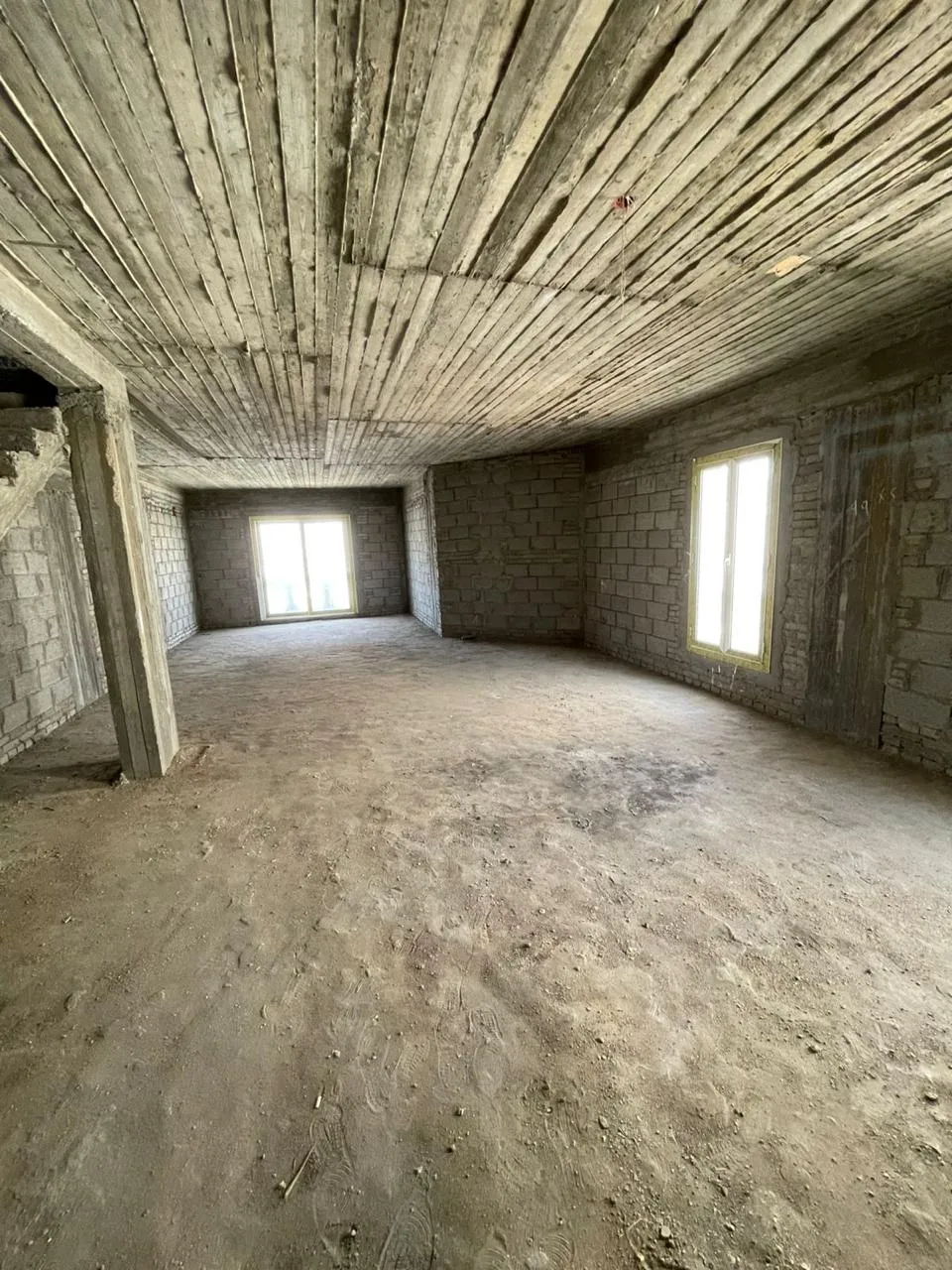 Duplex for sale in Mountain View Hyde Park in New Cairo of 305 m² with 3 bedrooms